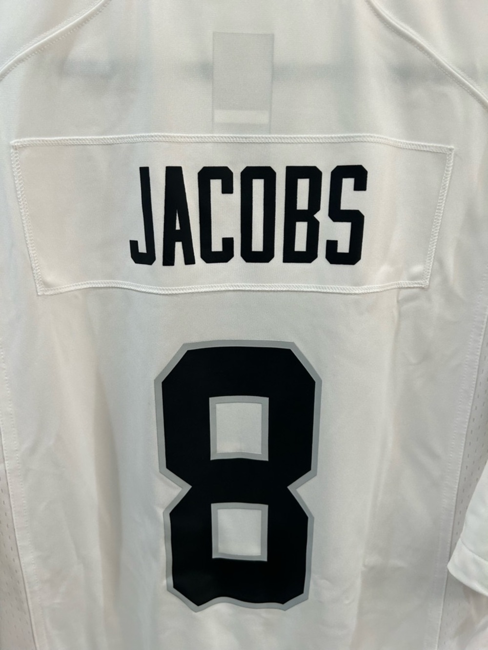 NWT Nike Las Vegas Raiders Josh Jacobs #8 On-Field Jersey - Men's Large - White - Picture 11 of 12
